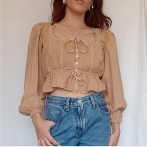American Eagle Tan Peasant Top